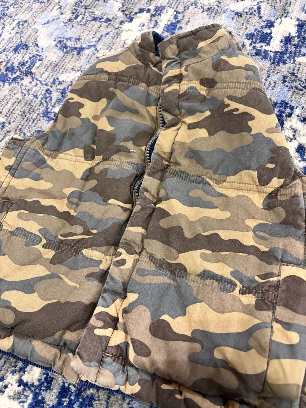 OOshKosh Reversible Corduroy Camo Vest Size 4